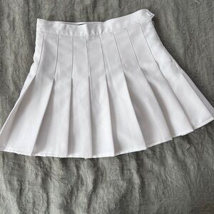 American Apparel White Pleated Preppy Coquette Mini-Skirt Size S